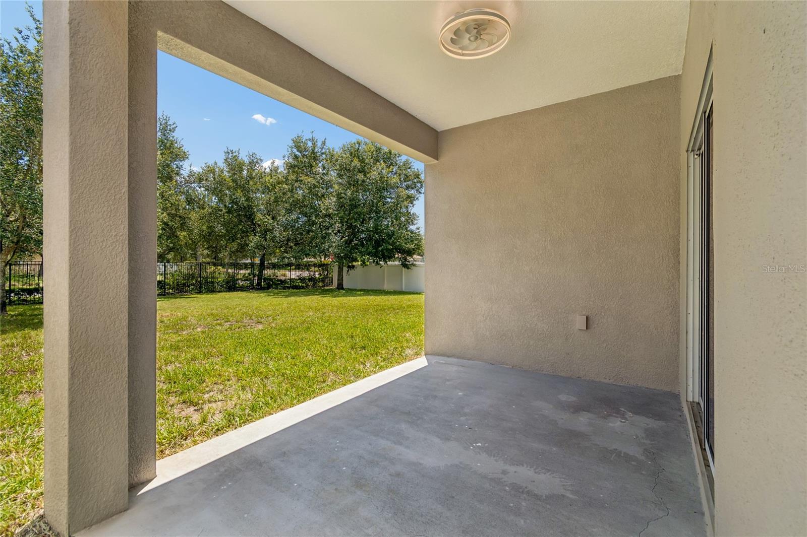 12410 Latchford Stream Pl Property Photo 12