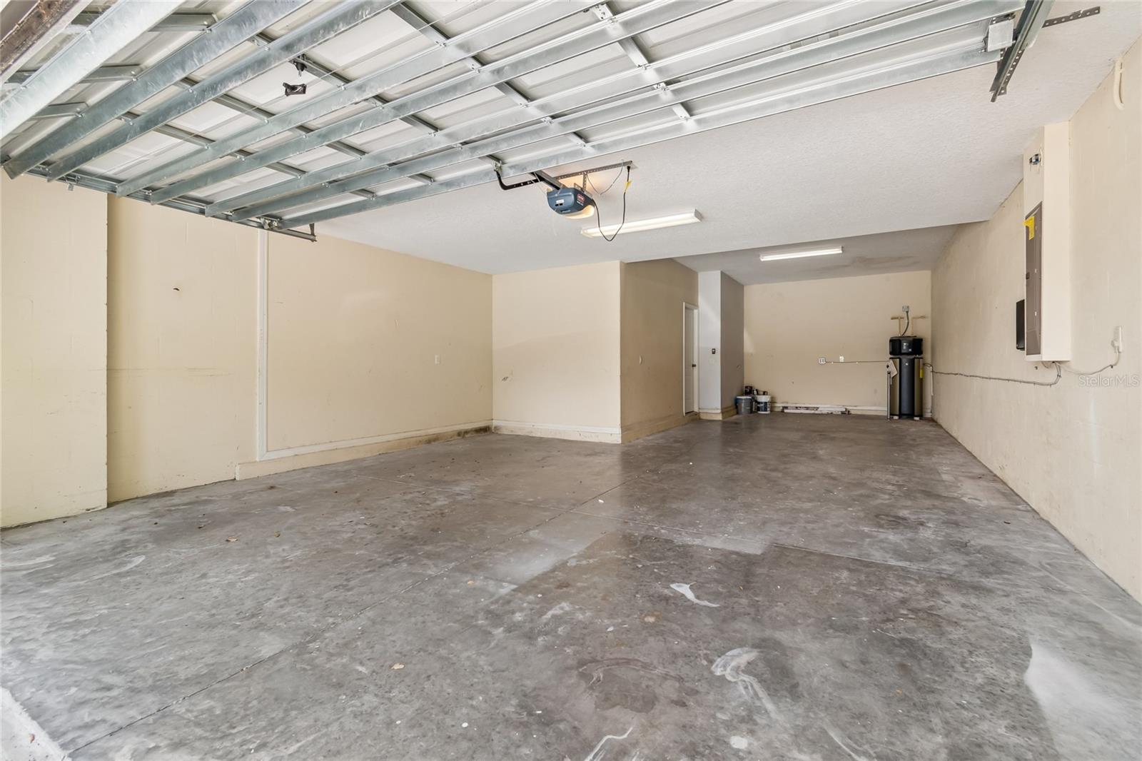 12410 Latchford Stream Pl Property Photo 26