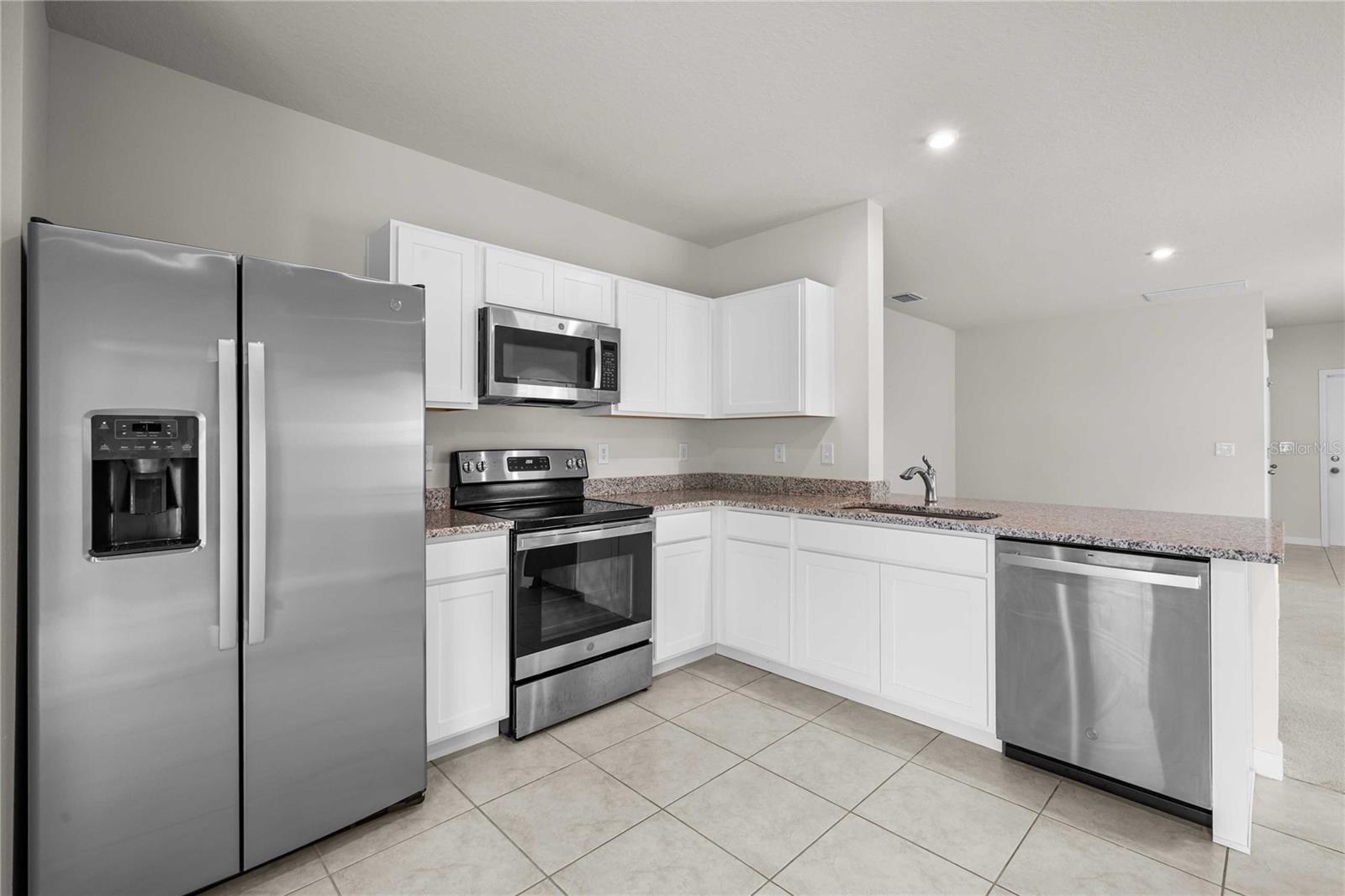 35155 Jomar Ave Property Photo 2