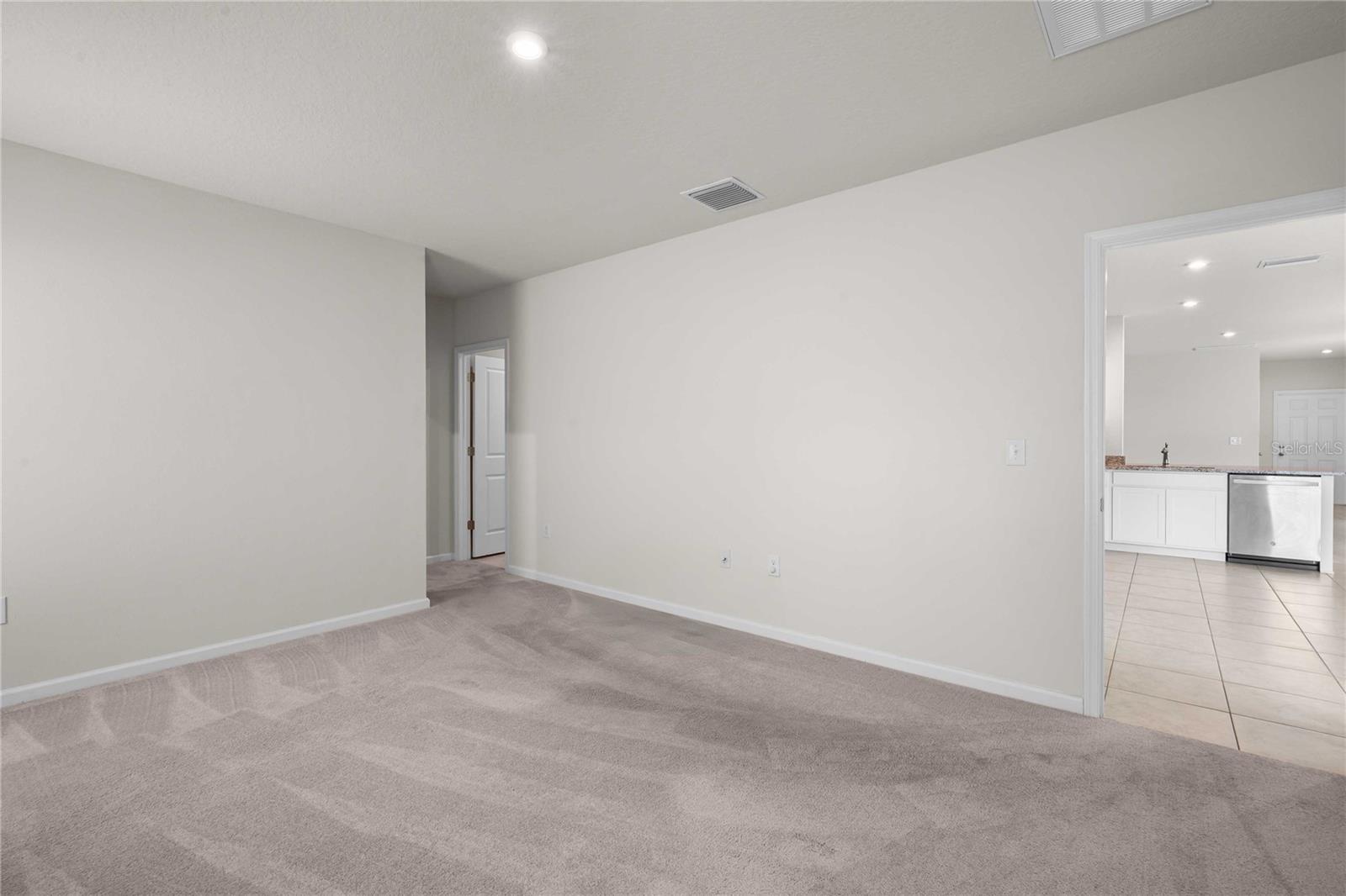 35155 Jomar Ave Property Photo 15