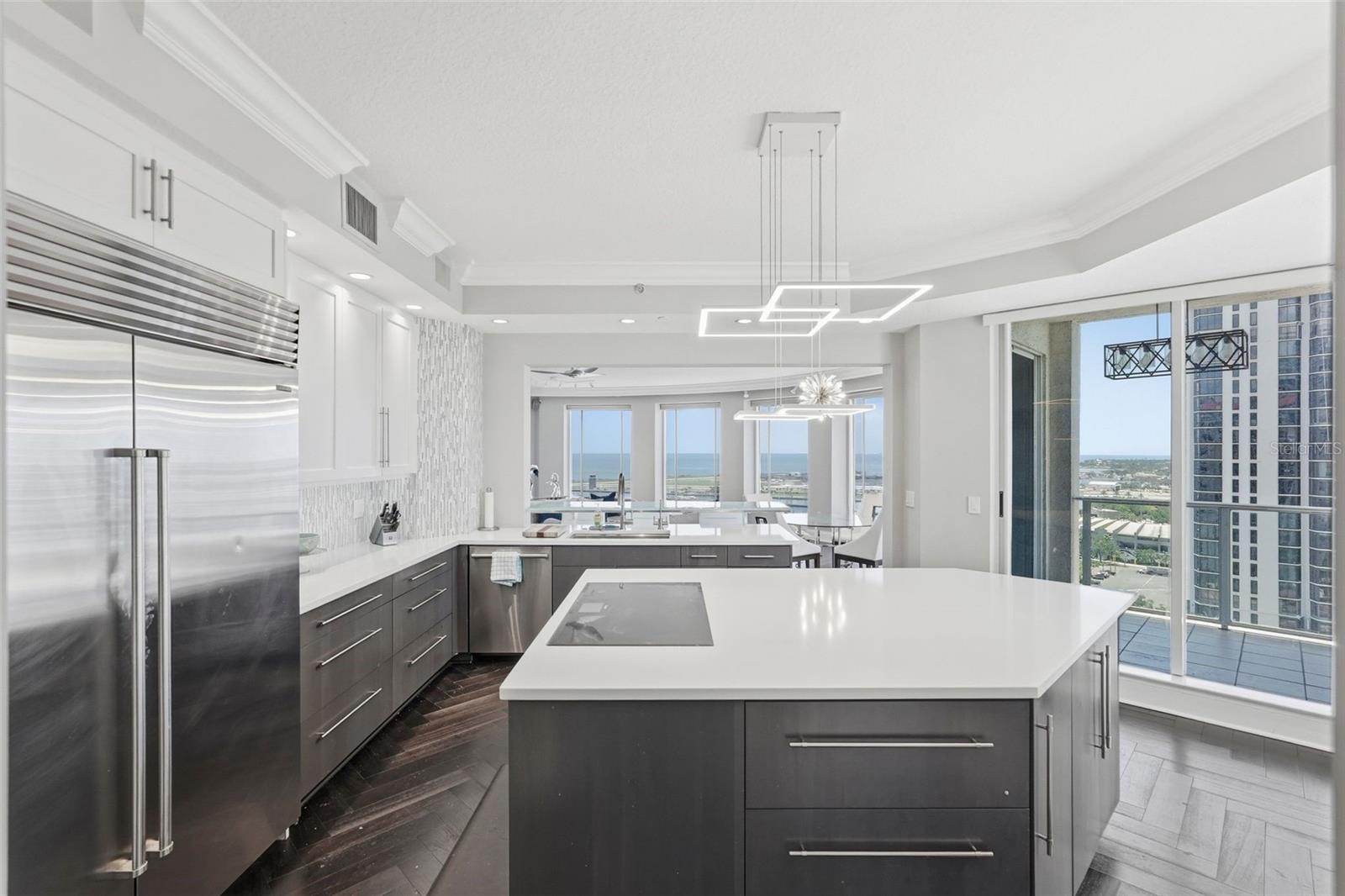 100 Beach Dr Ne #1900 Property Photo 14