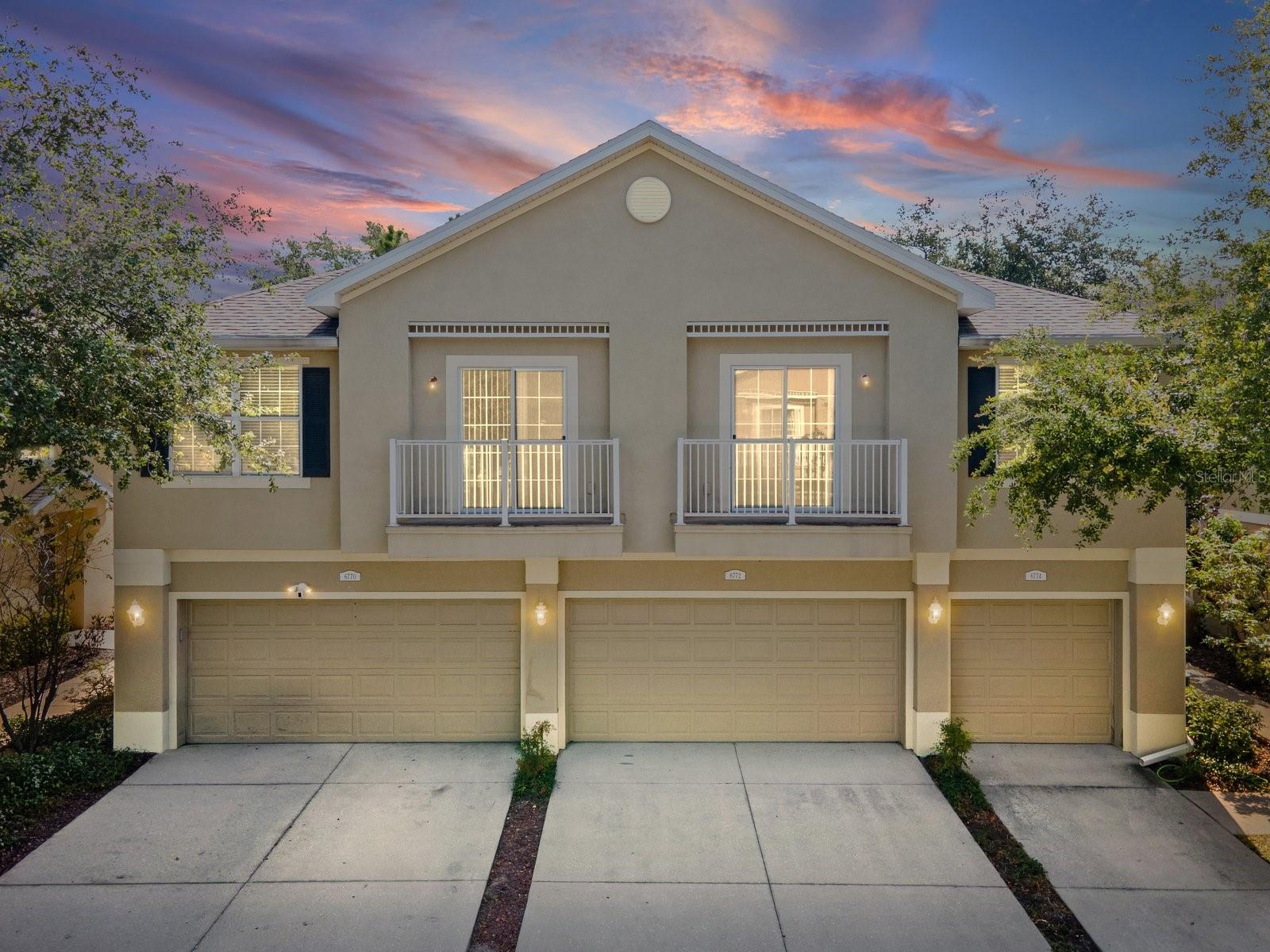 6774 BREEZY PALM DR Property Photo 1