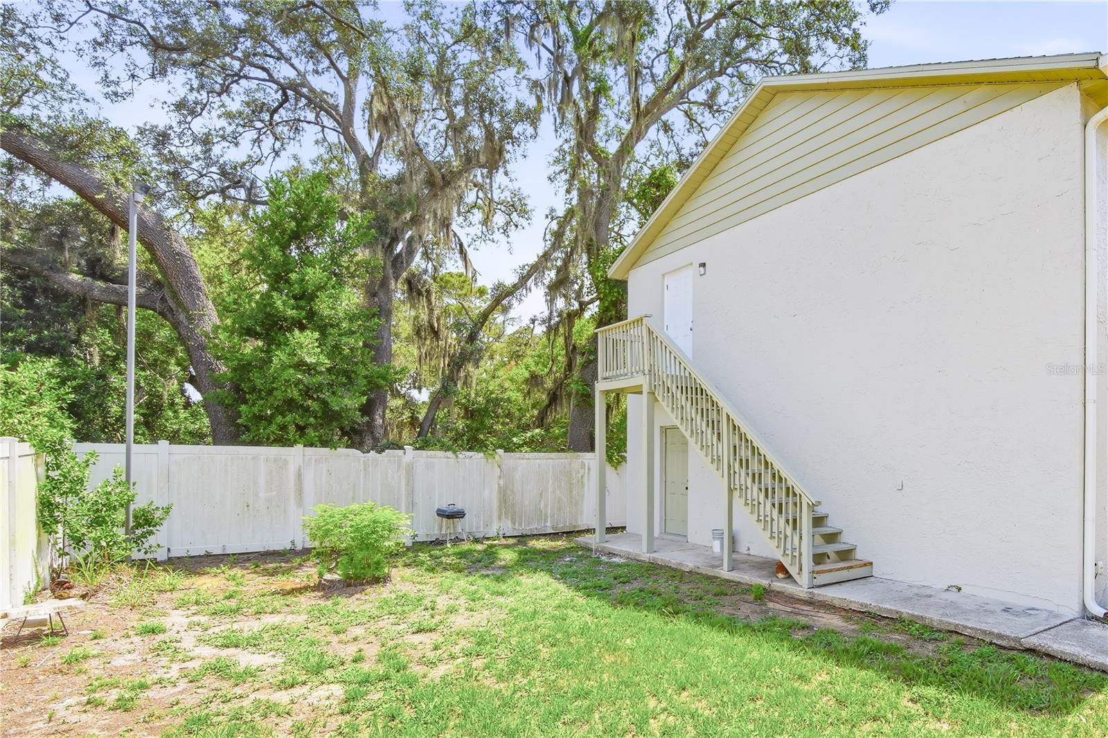 7309 N Hutton Pl #d Property Photo 5