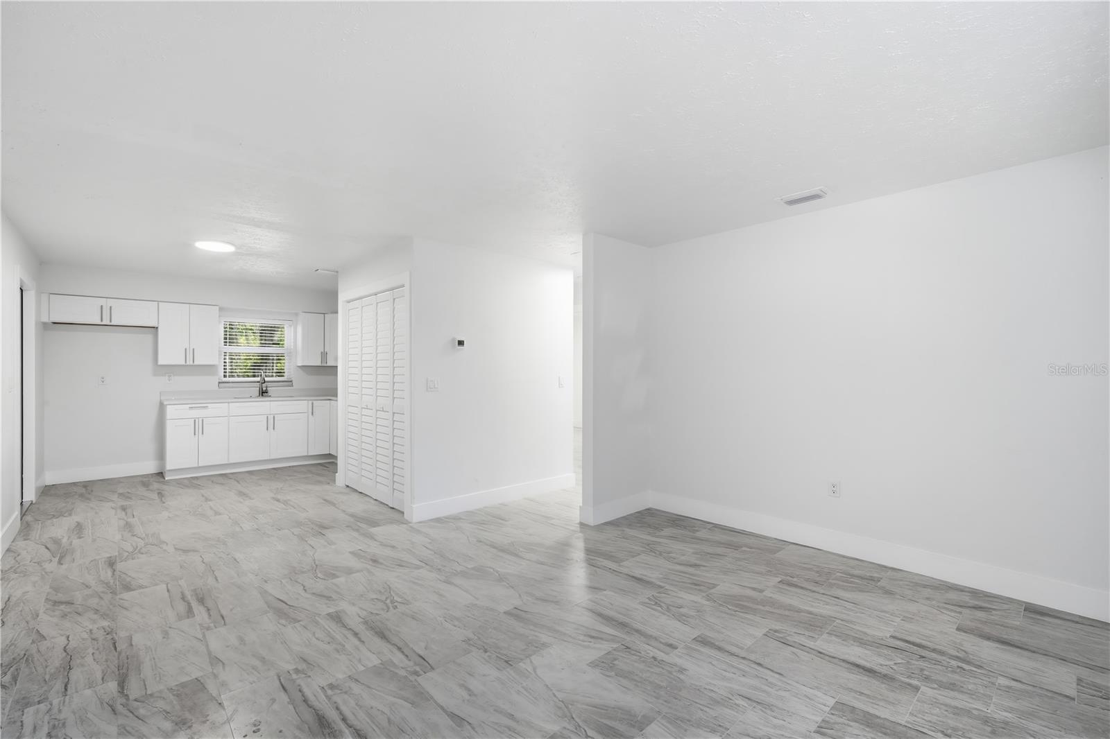 7309 N Hutton Pl #d Property Photo 12