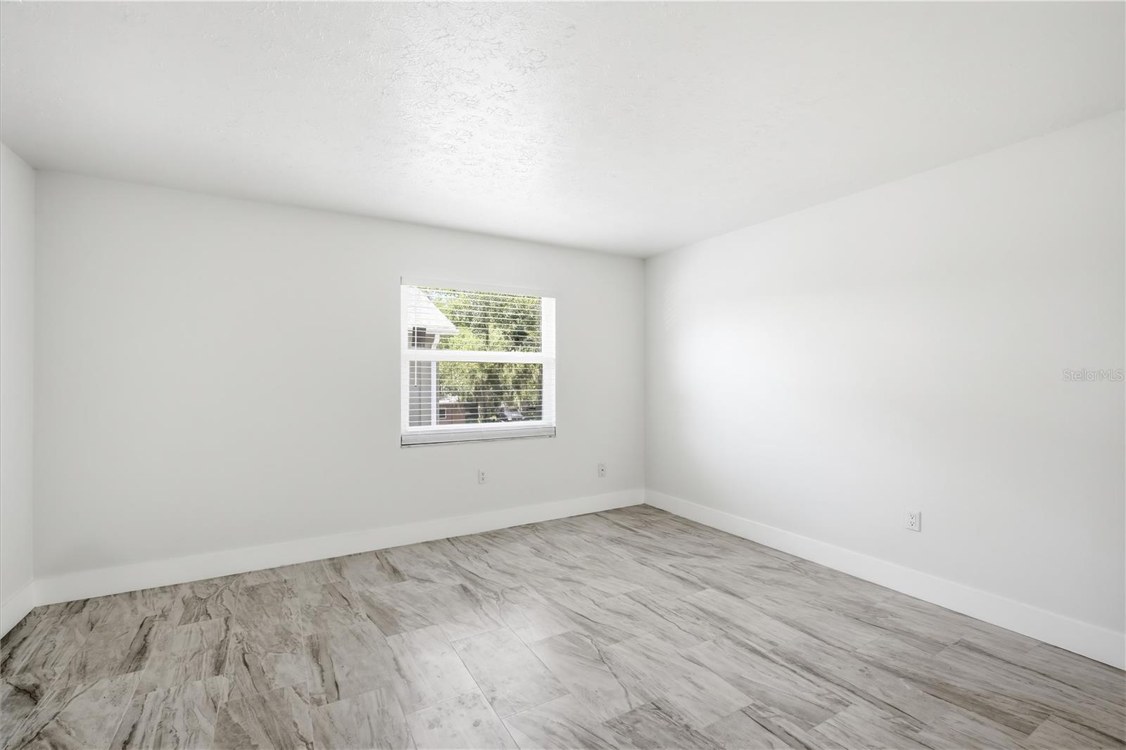 7309 N Hutton Pl #d Property Photo 14