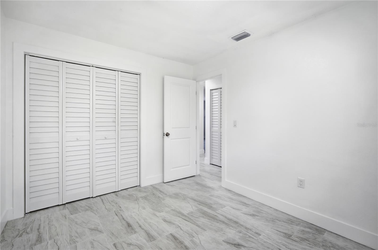7309 N Hutton Pl #d Property Photo 18