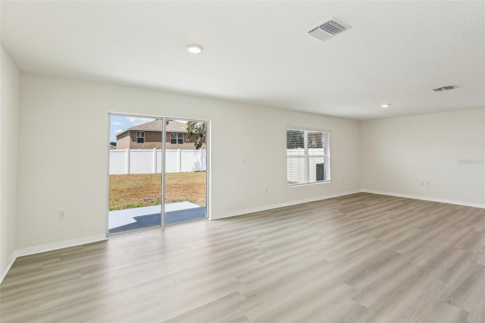 36557 Night Strawberry Ct Property Photo 6