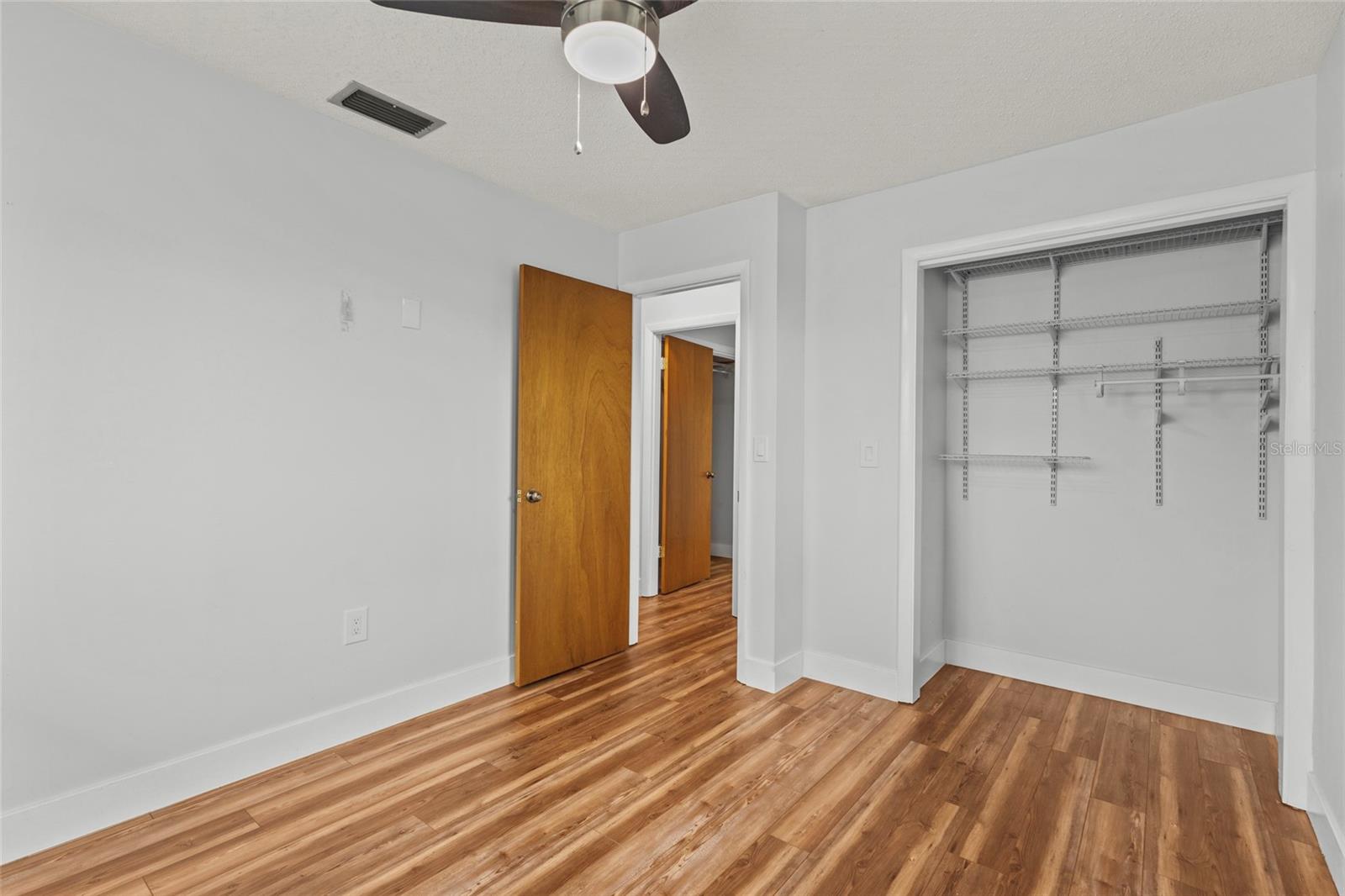611 Leona Ave Property Photo 18