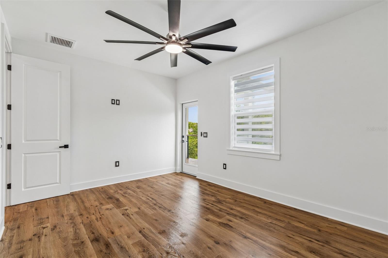 3426 Channelside Ct Property Photo 53
