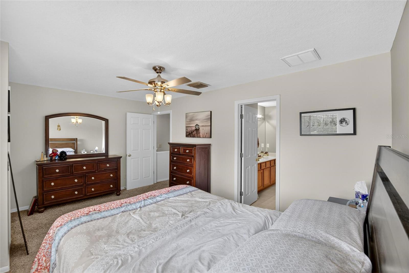 3006 Girvan Dr Property Photo 27