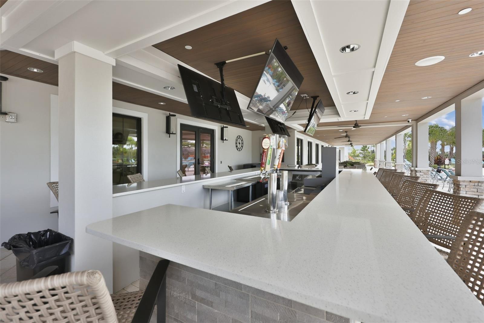 12593 Lily Quartz Loop Property Photo 8