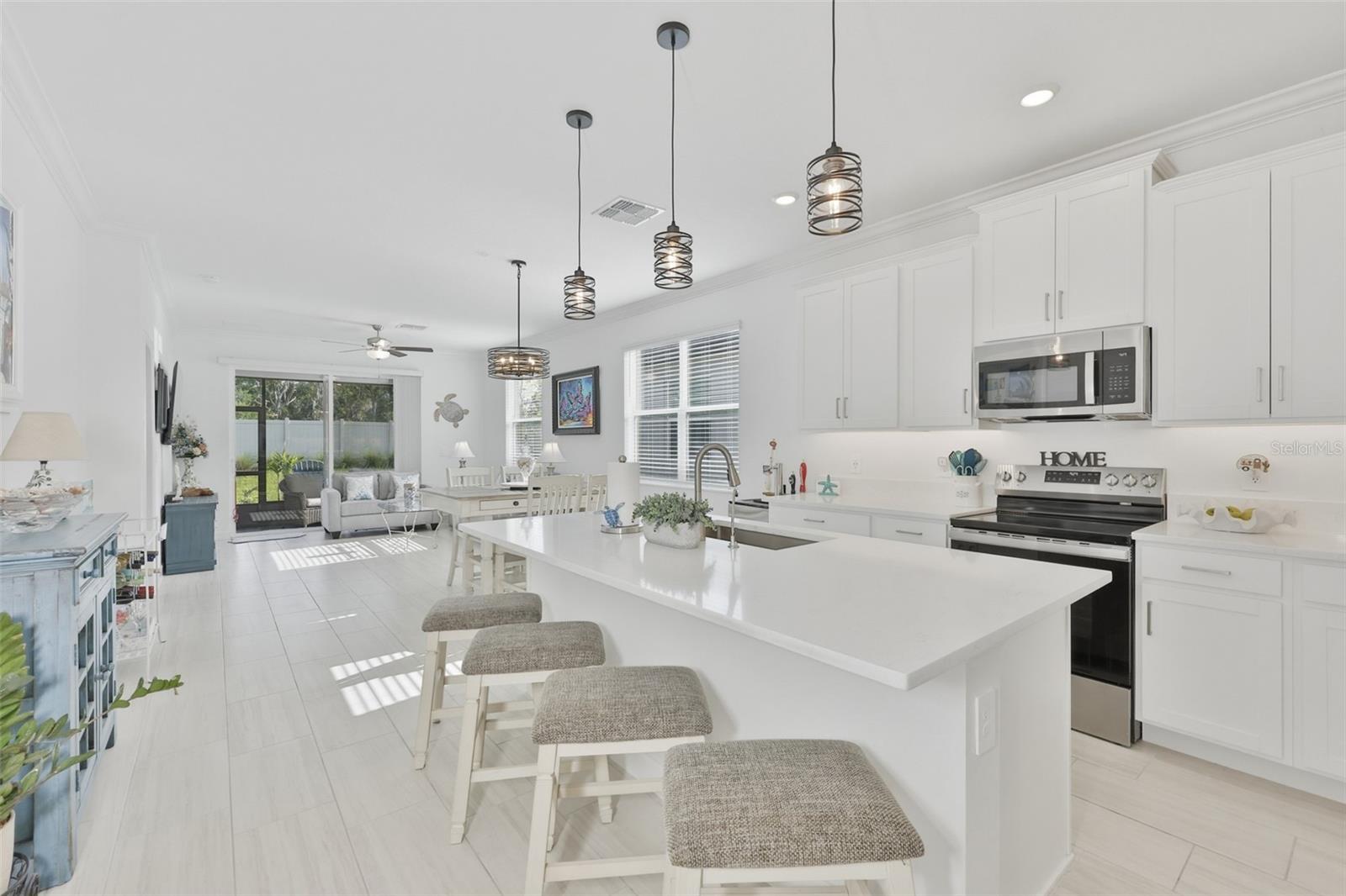 12593 Lily Quartz Loop Property Photo 13