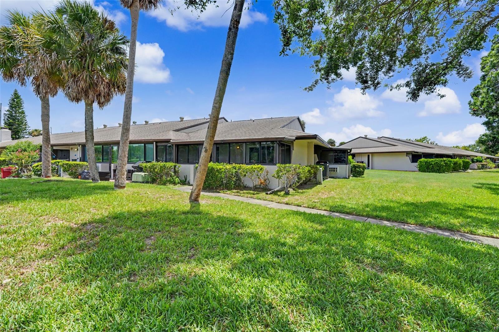 1502 16th Cir Se Property Photo 34