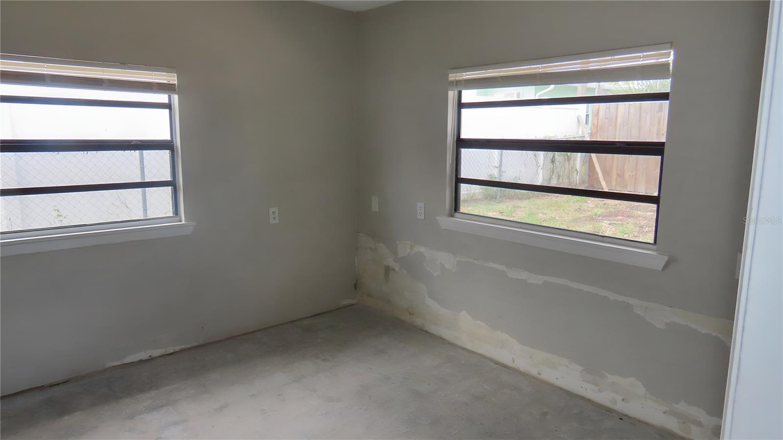 12208 105th St Property Photo 20