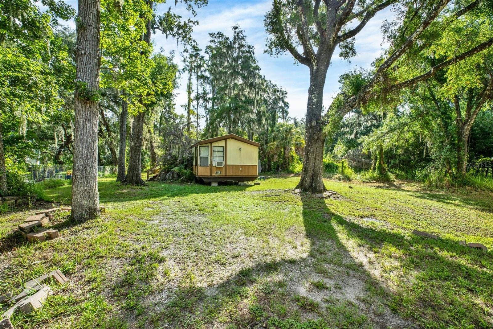 3913 Alafia Blvd Property Photo 14