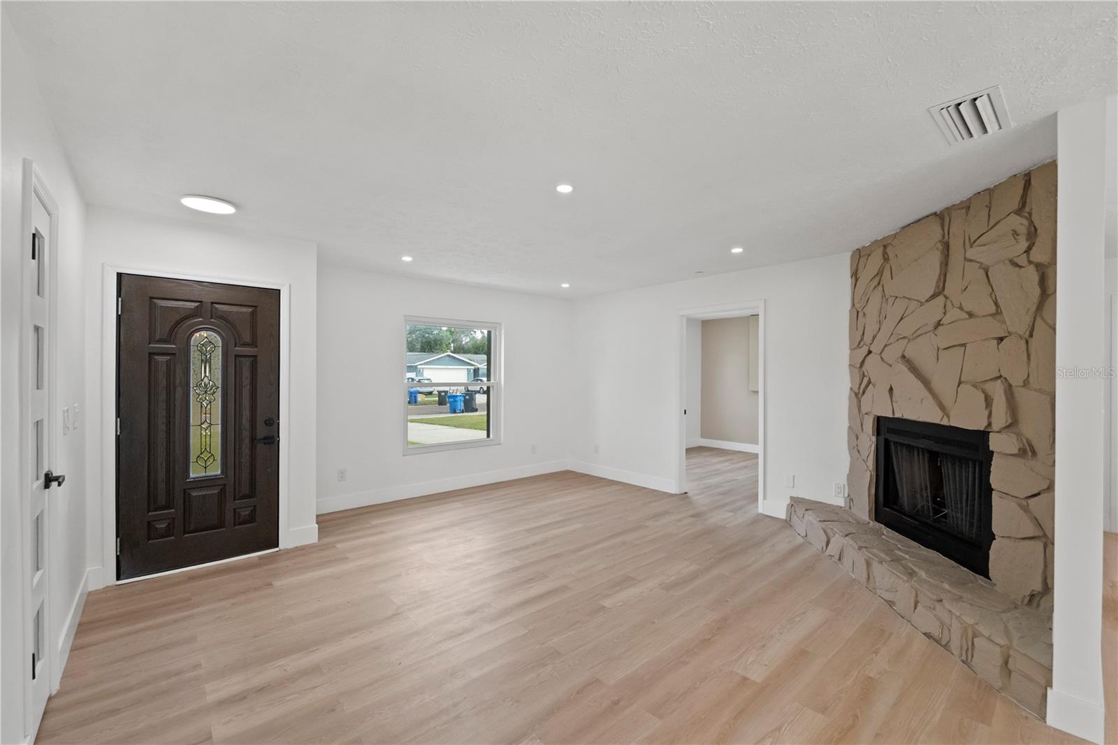 3206 Las Brisas Dr Property Photo 12