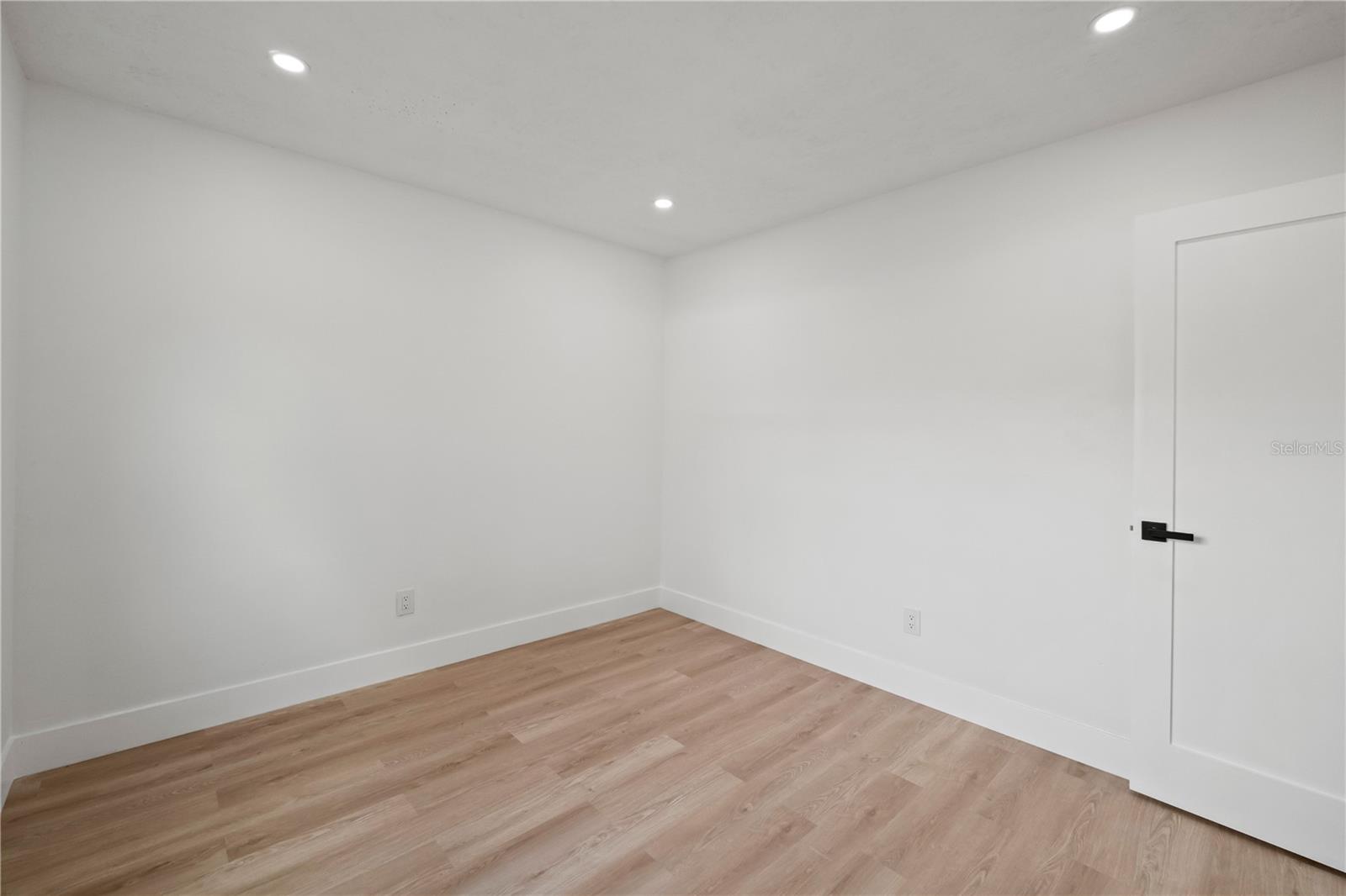 3206 Las Brisas Dr Property Photo 26