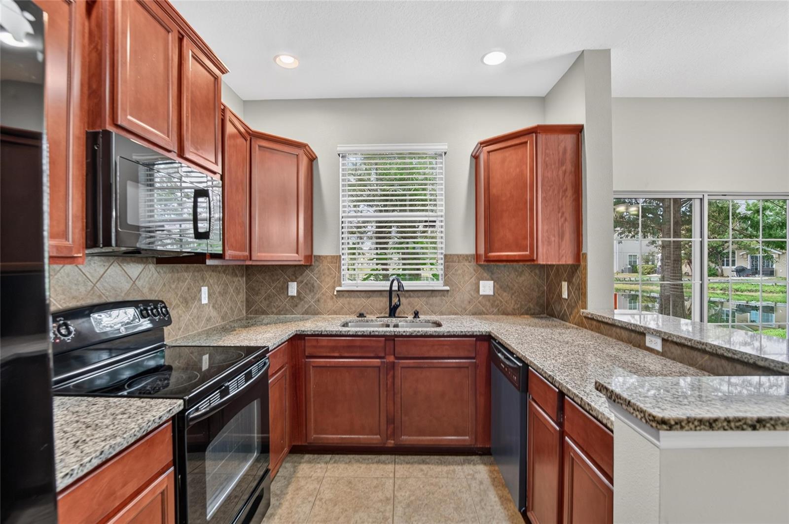 8833 Moonlit Meadows Loop Property Photo 13