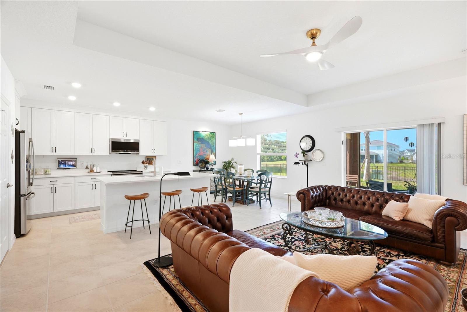 9860 Last Light Gln Property Photo 3