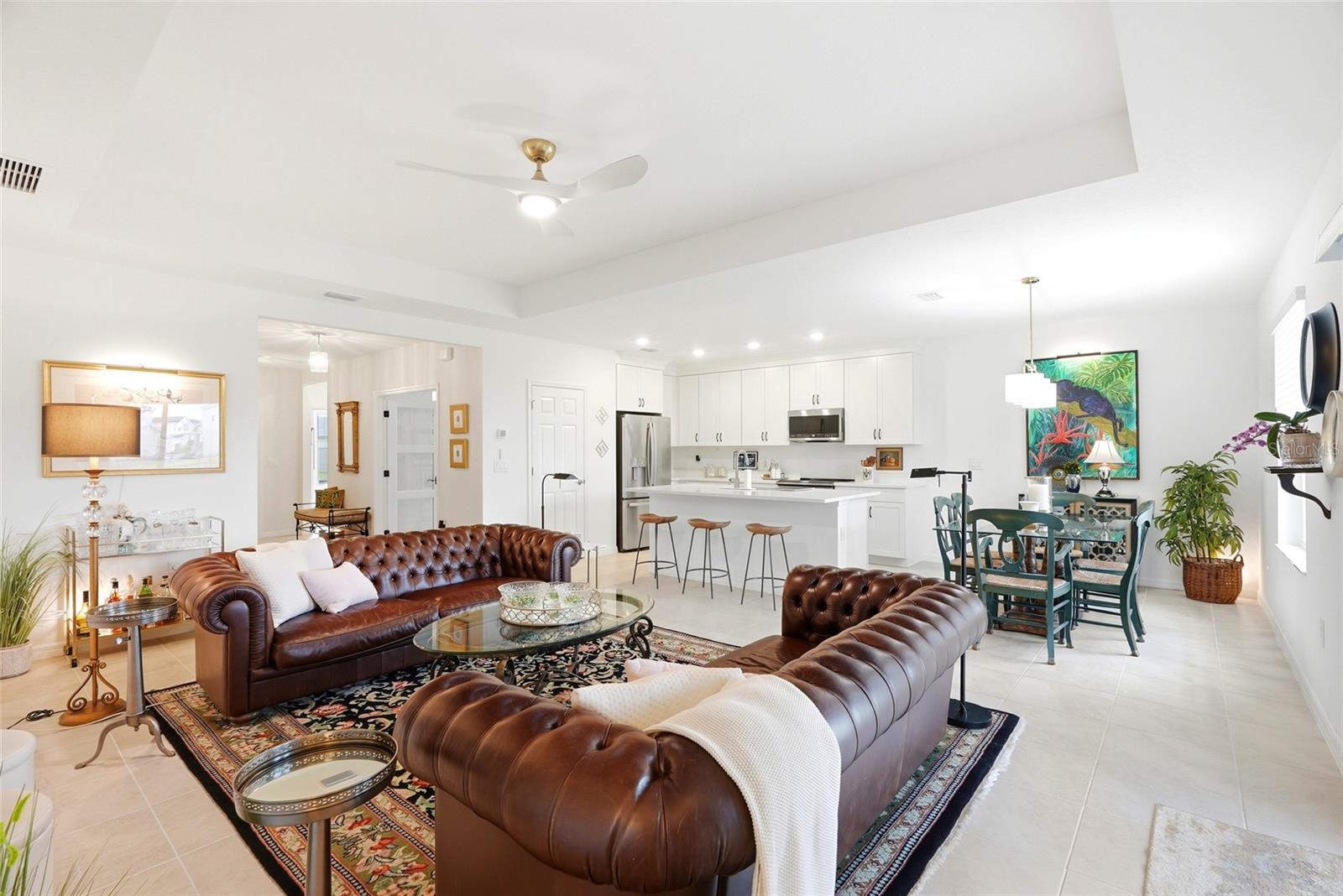 9860 Last Light Gln Property Photo 4