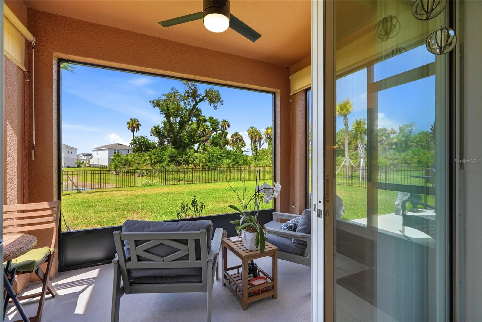 9860 Last Light Gln Property Photo 22