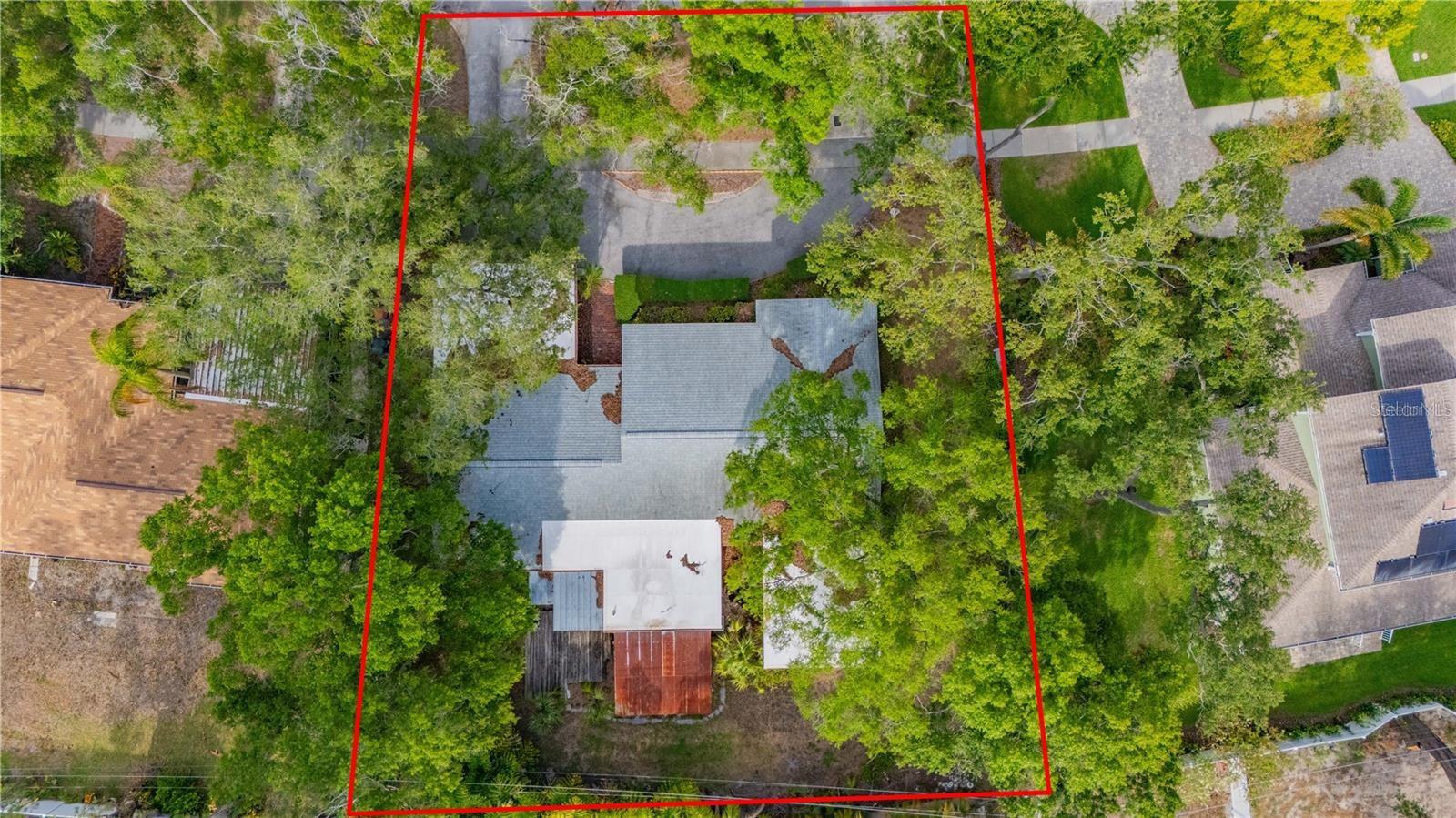 504 W Davis Blvd Property Photo 3