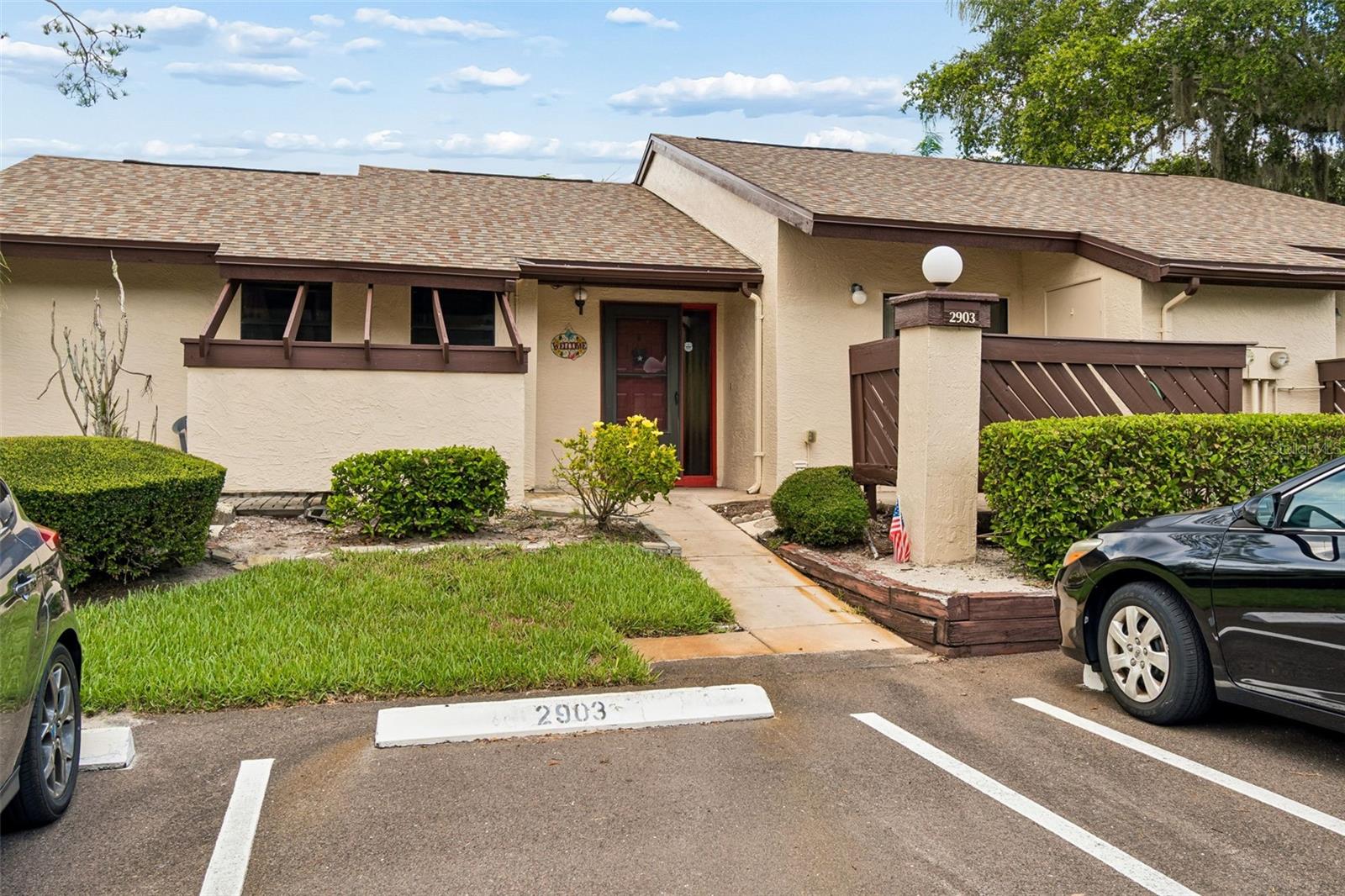 2903 FIG CT Property Photo 1