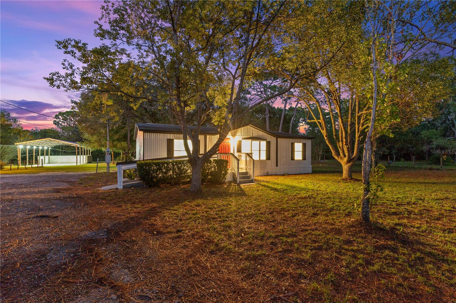 17544 Galveston St Property Photo 1