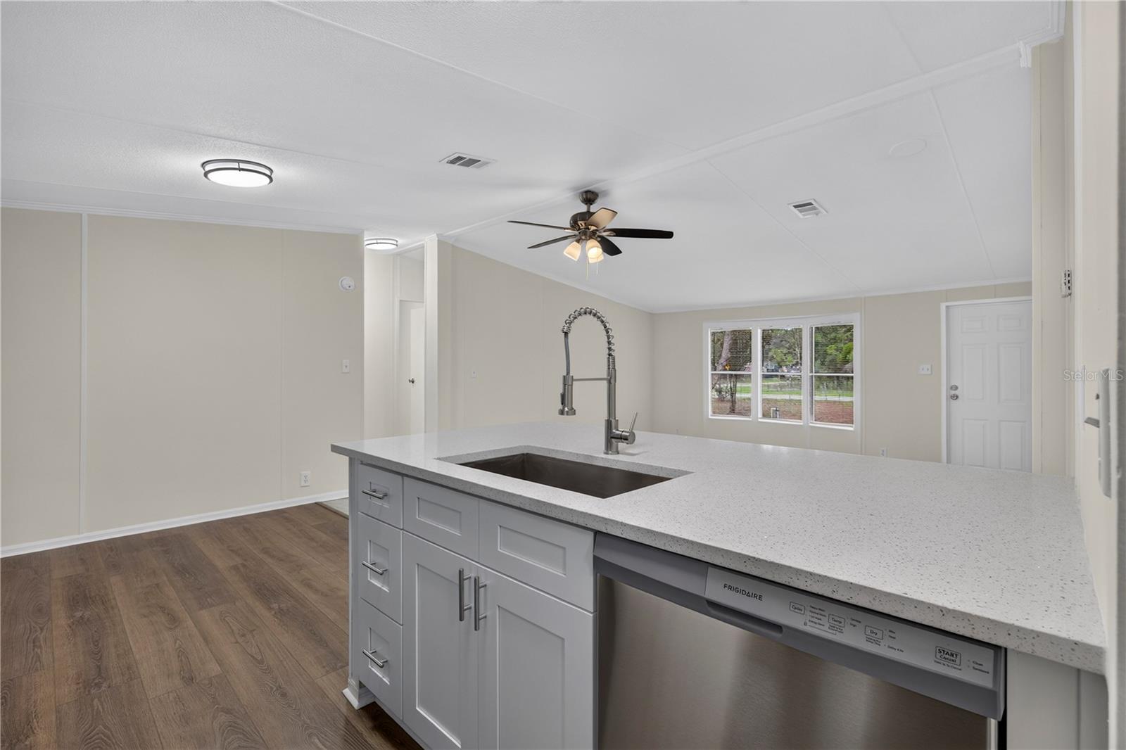 17544 Galveston St Property Photo 19