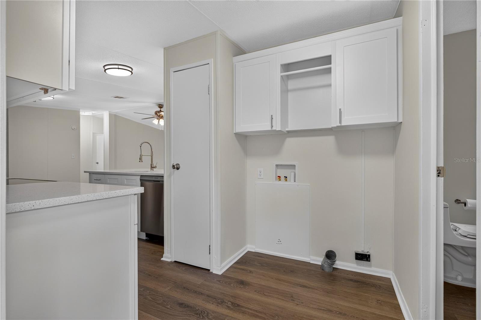 17544 Galveston St Property Photo 30