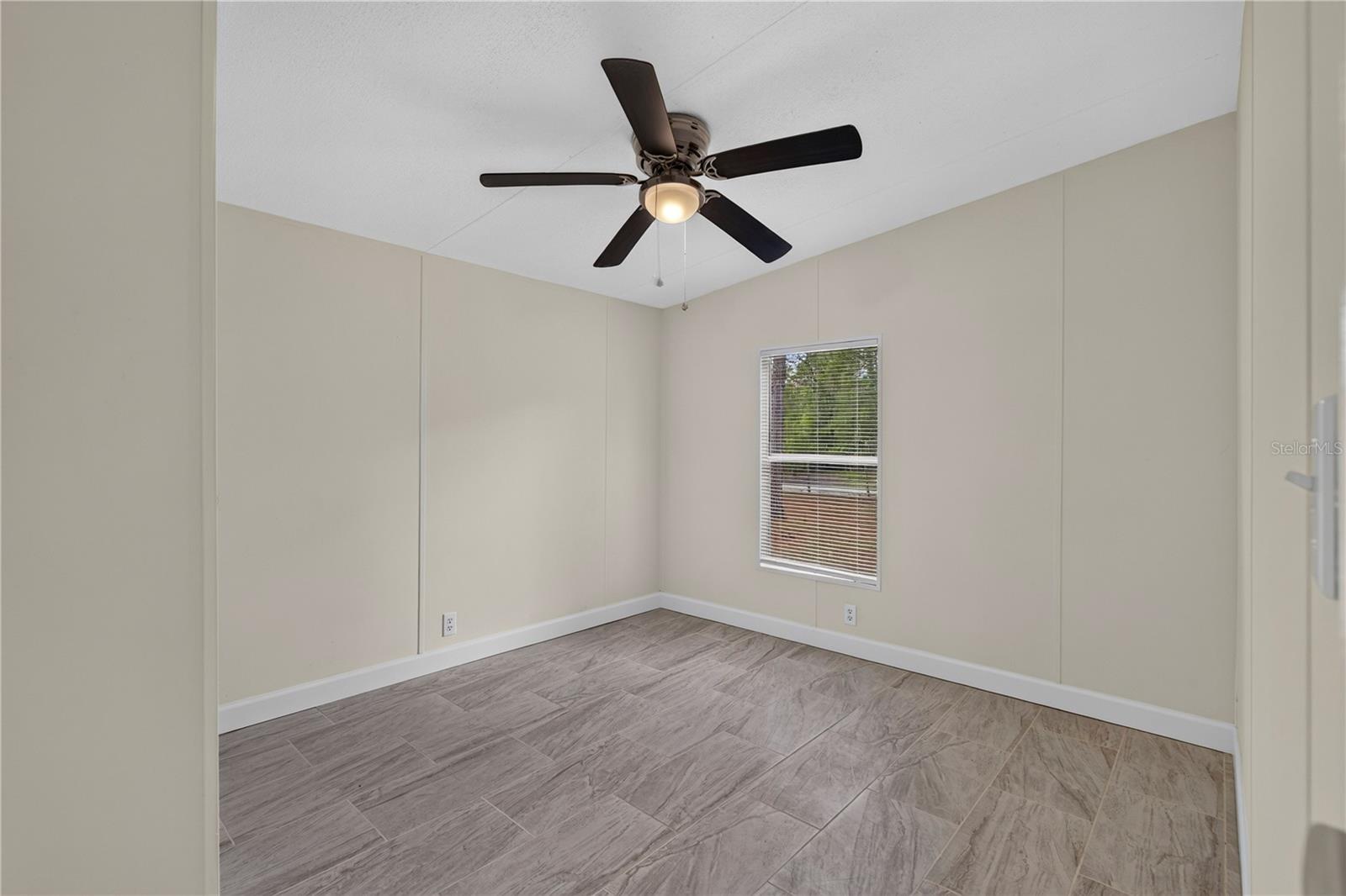 17544 Galveston St Property Photo 32