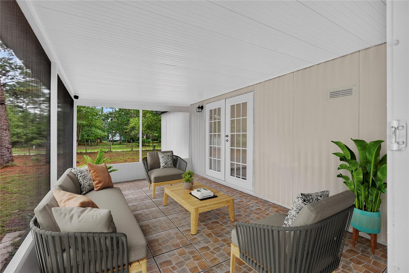 17544 Galveston St Property Photo 46