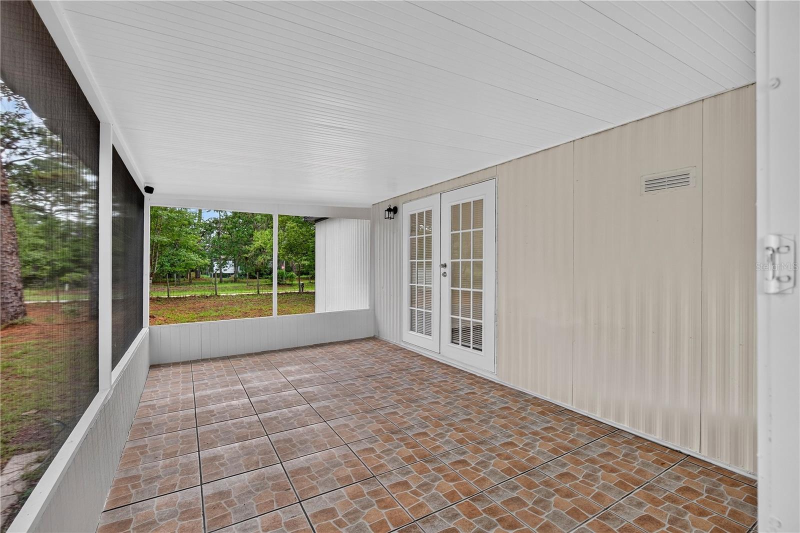 17544 Galveston St Property Photo 47