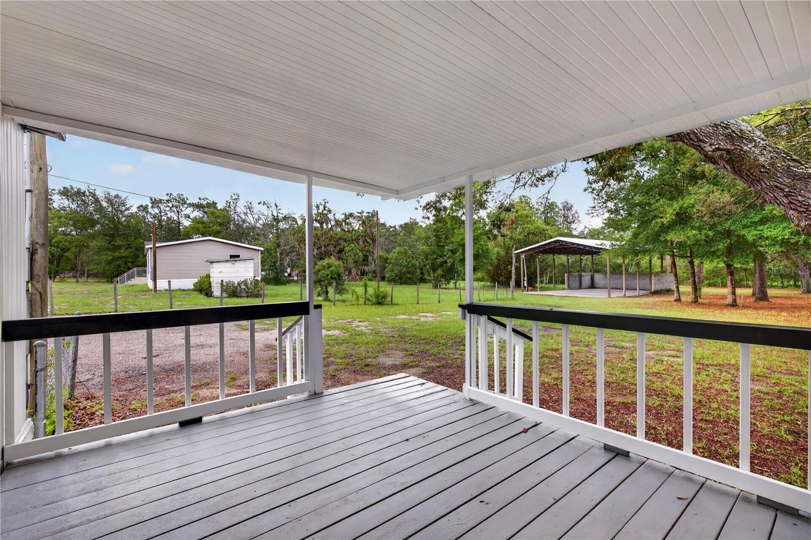 17544 Galveston St Property Photo 49
