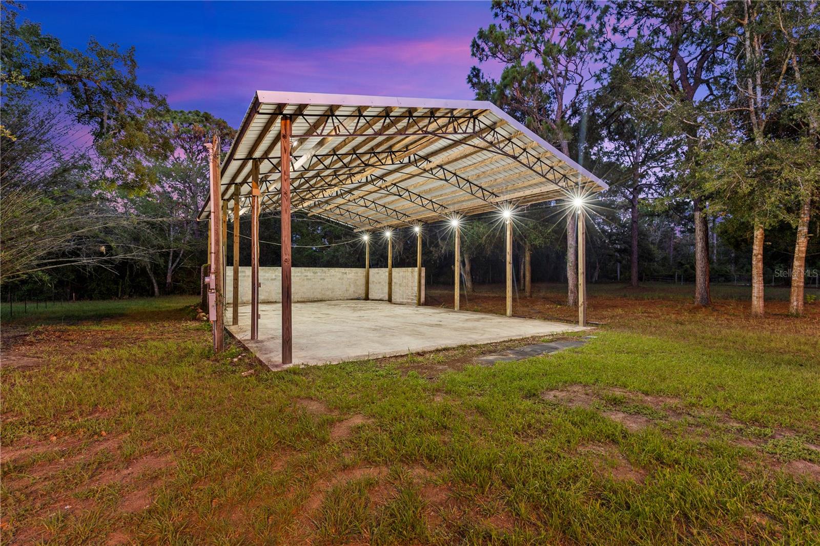 17544 Galveston St Property Photo 53