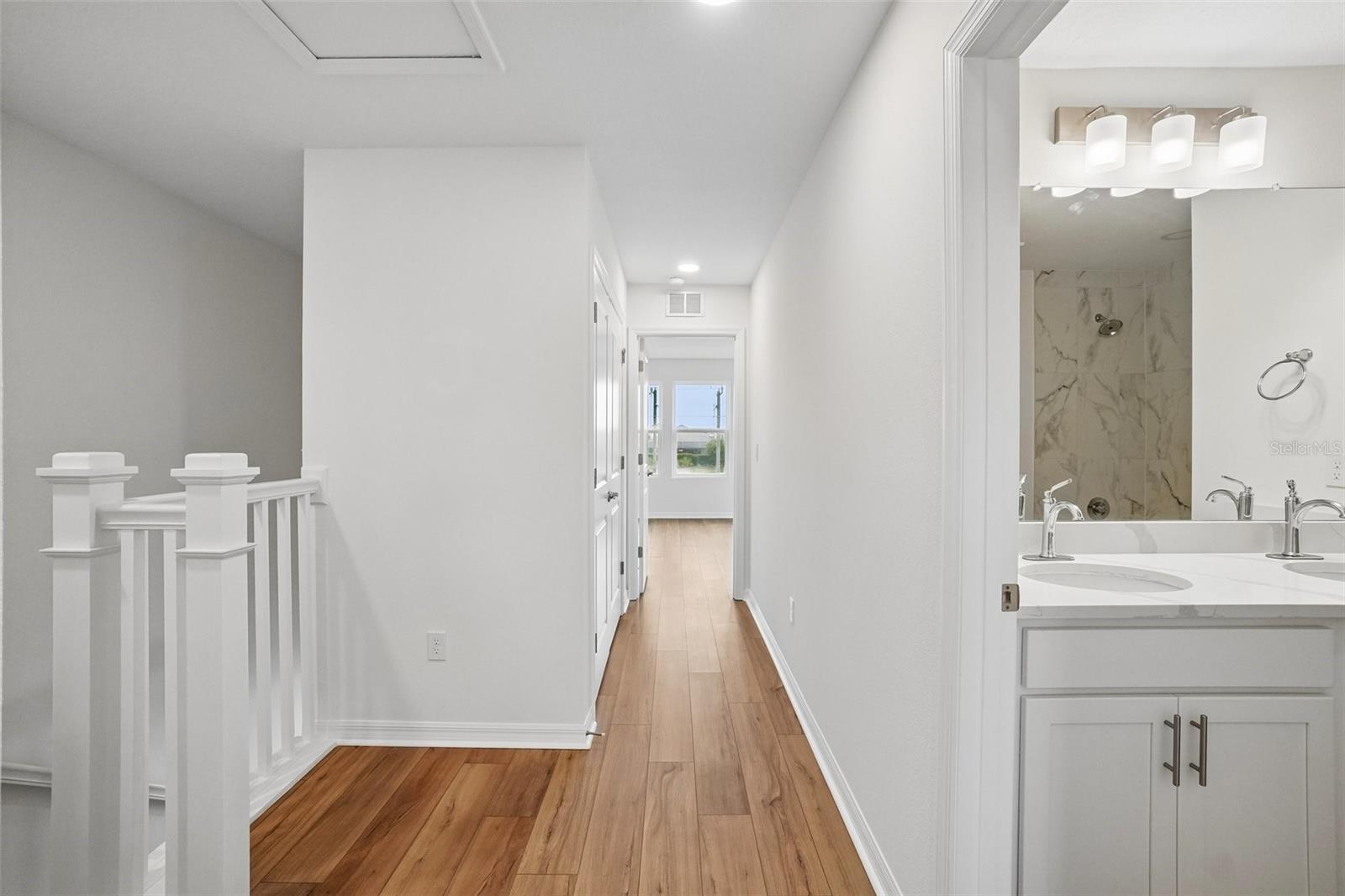 6844 Holcombe Down Dr Property Photo 14