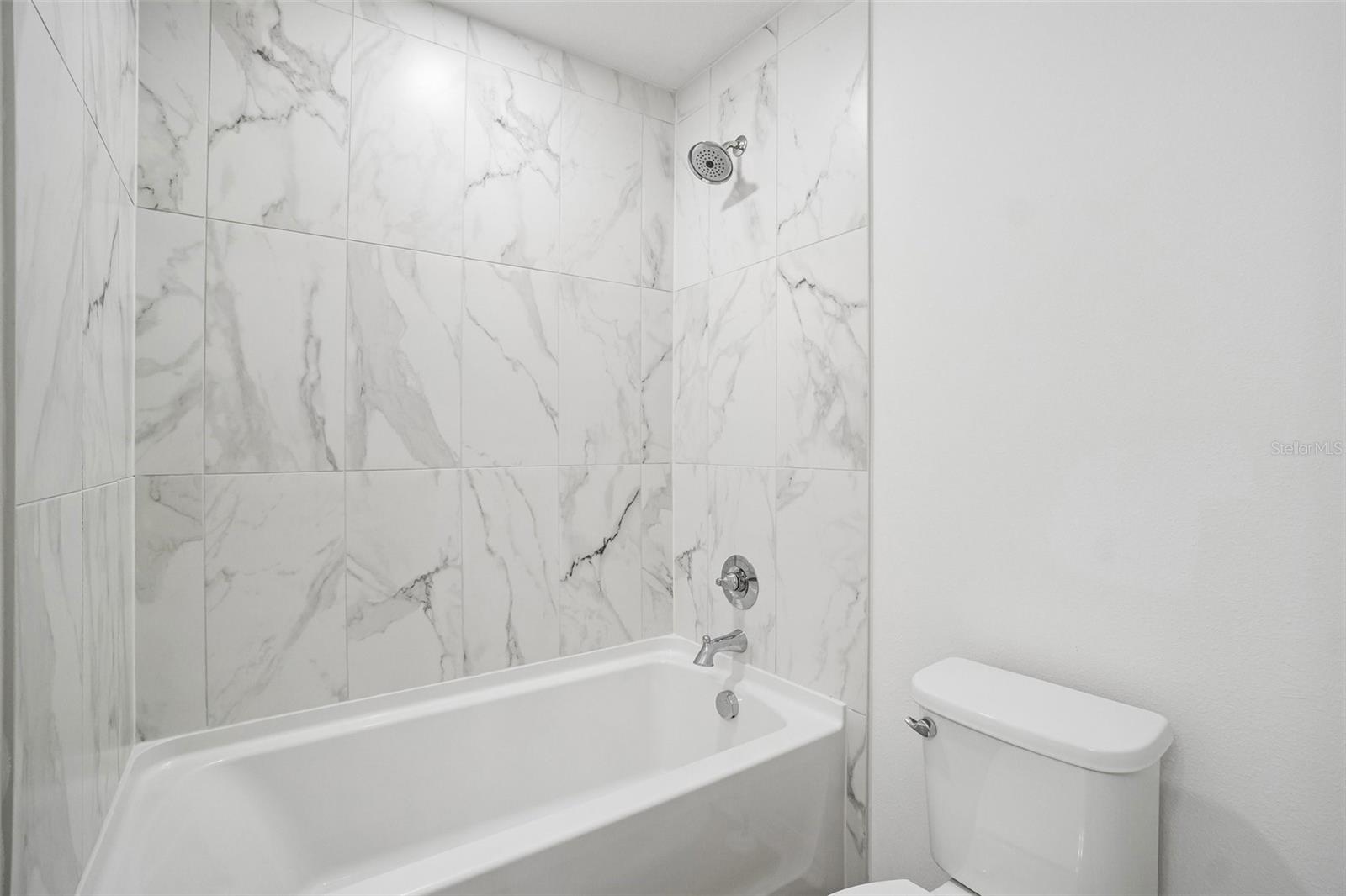 6844 Holcombe Down Dr Property Photo 24
