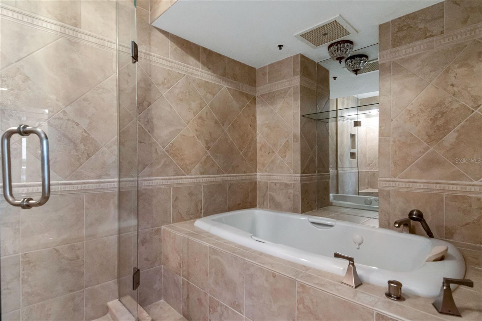 1660 Gulf Blvd #407 Property Photo 22