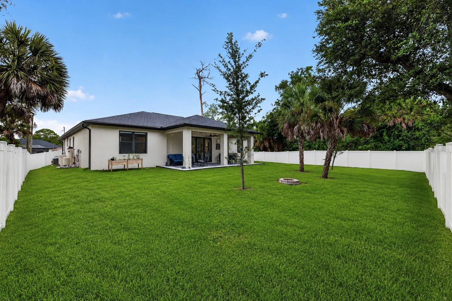 3772 Parkins Ter Property Photo 24