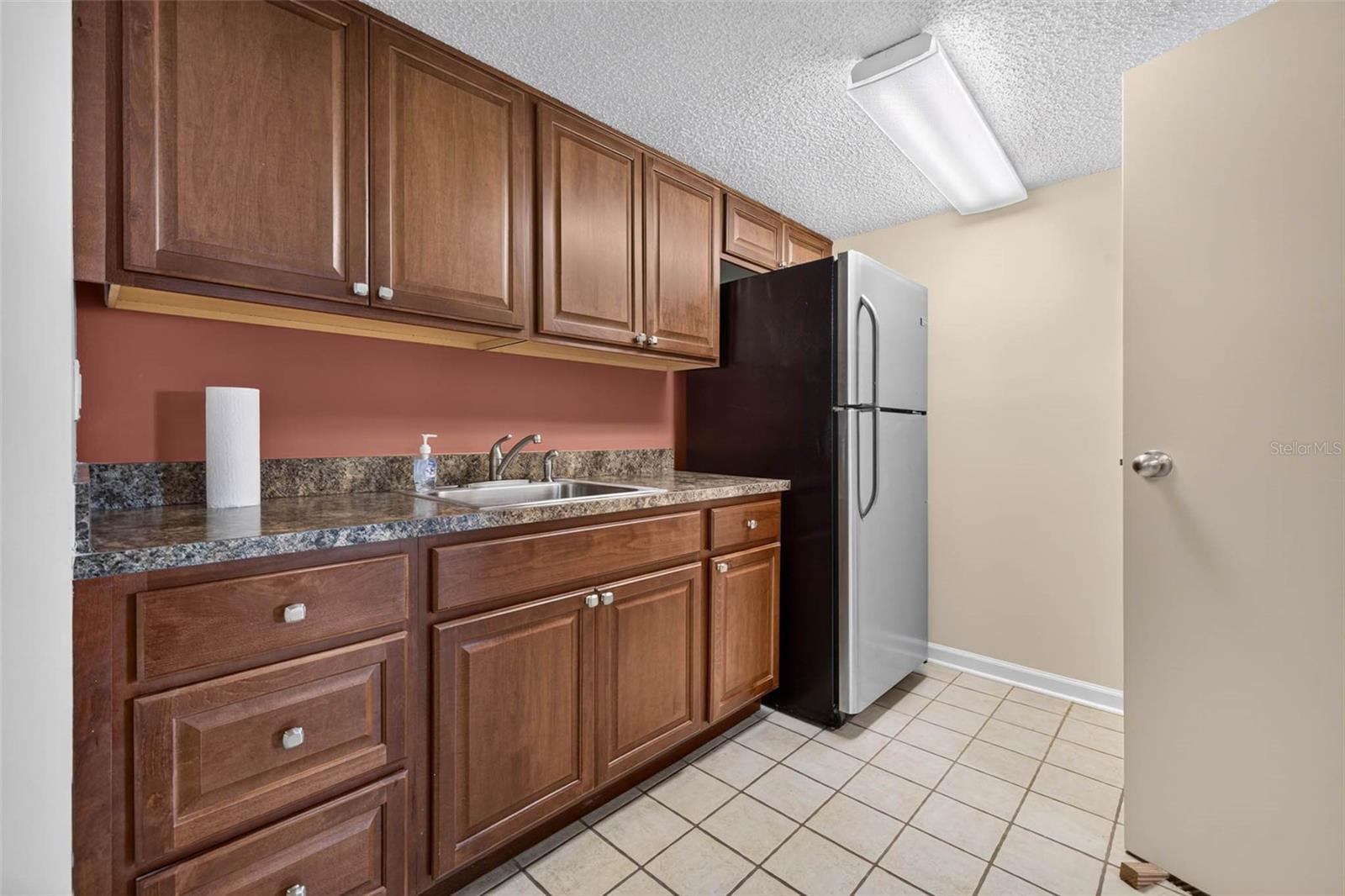 602 Lime Ave #101 Property Photo 37