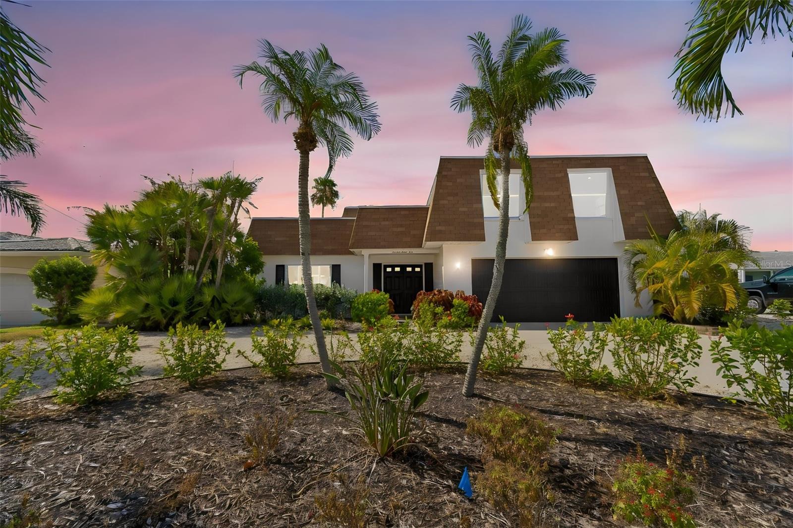 775 Capri Blvd Property Photo 1