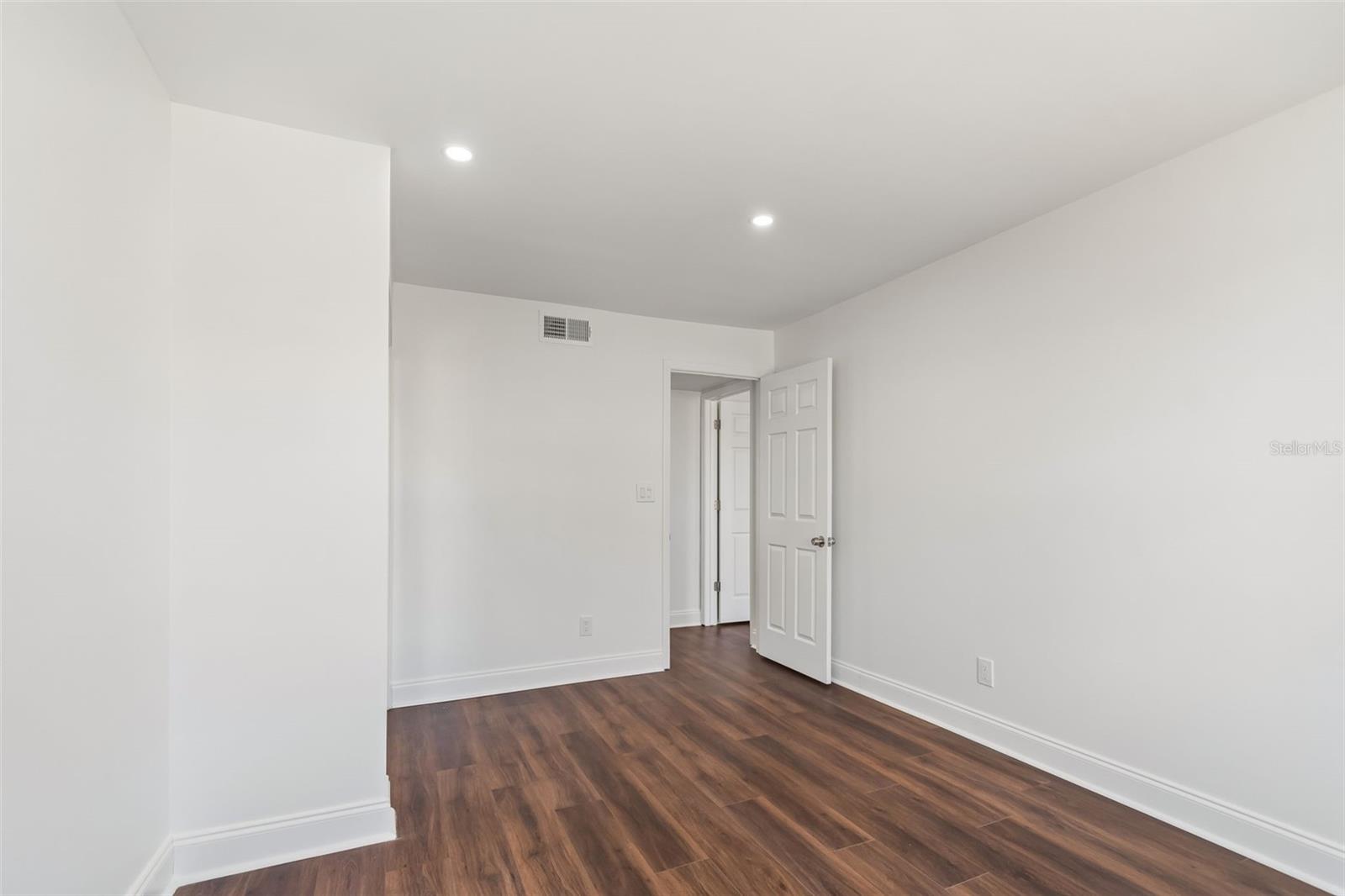 775 Capri Blvd Property Photo 38