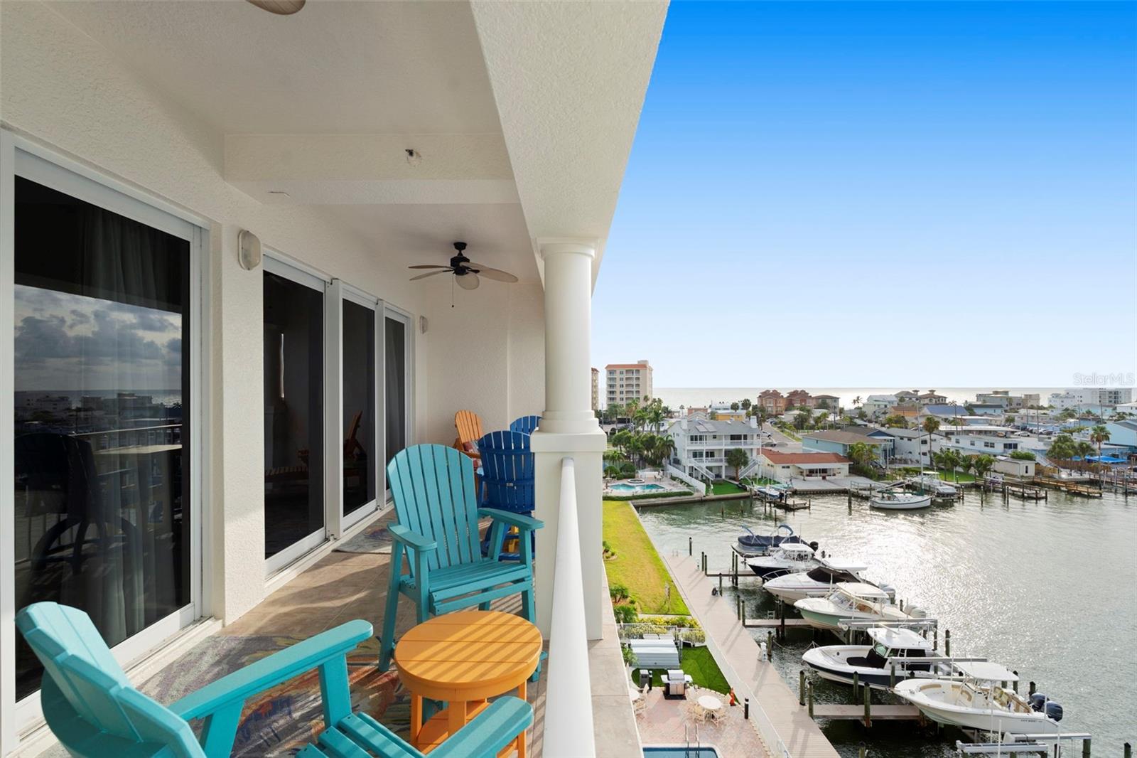 17717 Gulf Blvd #604 Property Photo 1