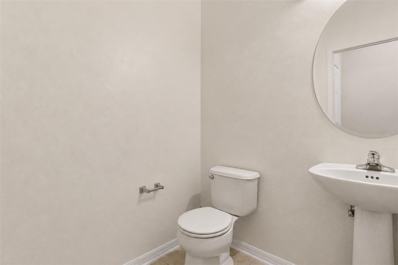 402 Vine Cliff St Property Photo 19