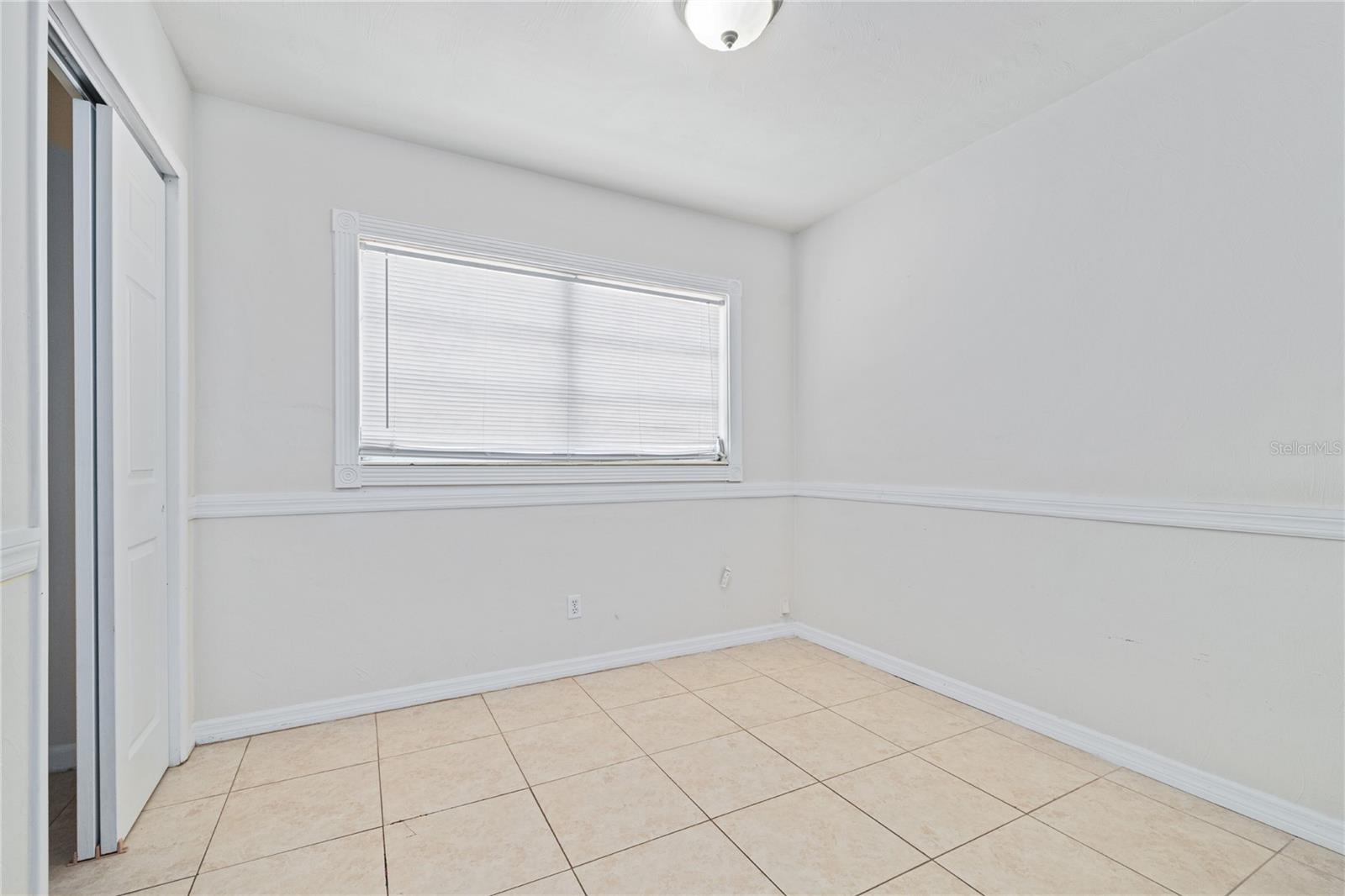 3005 W Kathleen St Property Photo 7