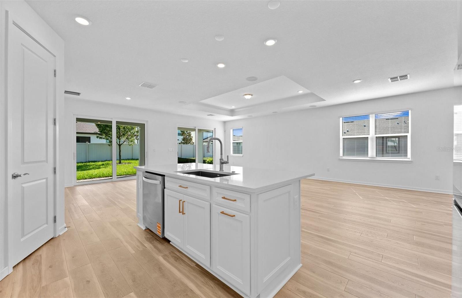 13630 Brookside Haven St Property Photo 4