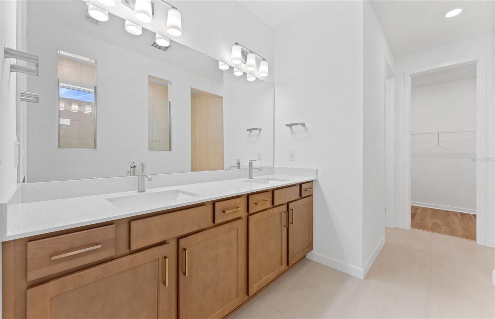 13630 Brookside Haven St Property Photo 10