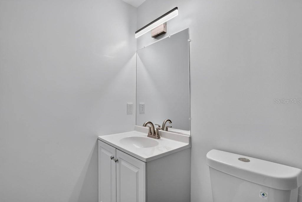 1013 Sullivan St Property Photo 24