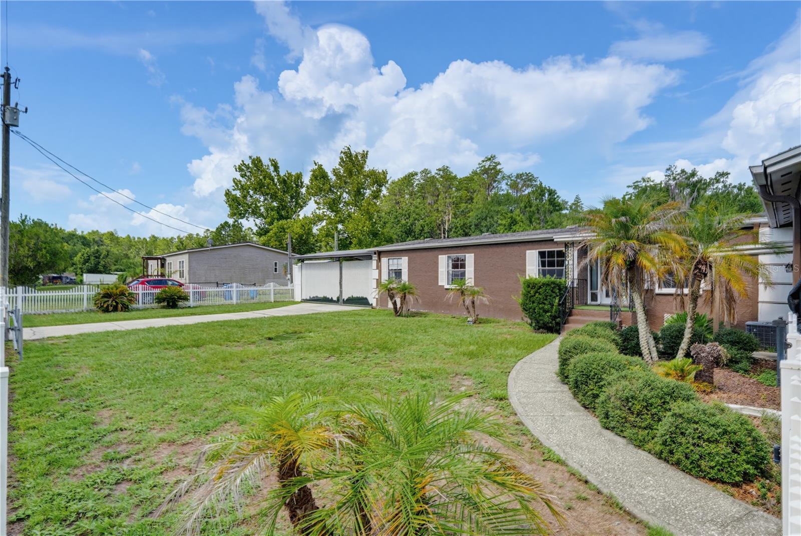 7421 HENRY DR