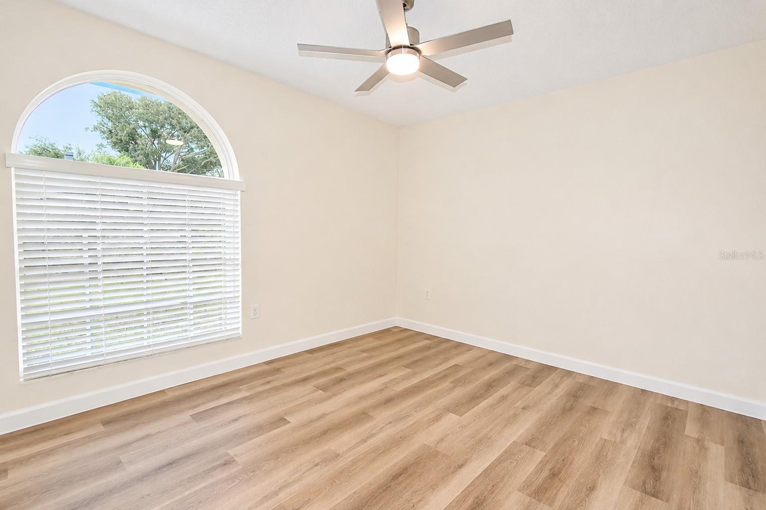2229 Foggy Ridge Pkwy Property Photo 15